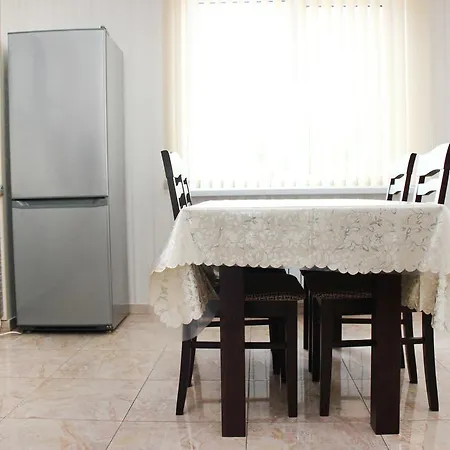 Family Apartment *